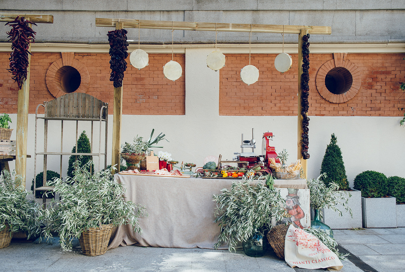 calista-one-lista-de-bodas-online-blog-de-bodas-calista-one-summer-party-2016-salumi-7